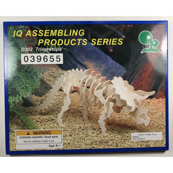 Journey to the Mesozoic Era with Triceratops 039655 3D Puzzle/Model Kit - vn - Picture 1 of 2